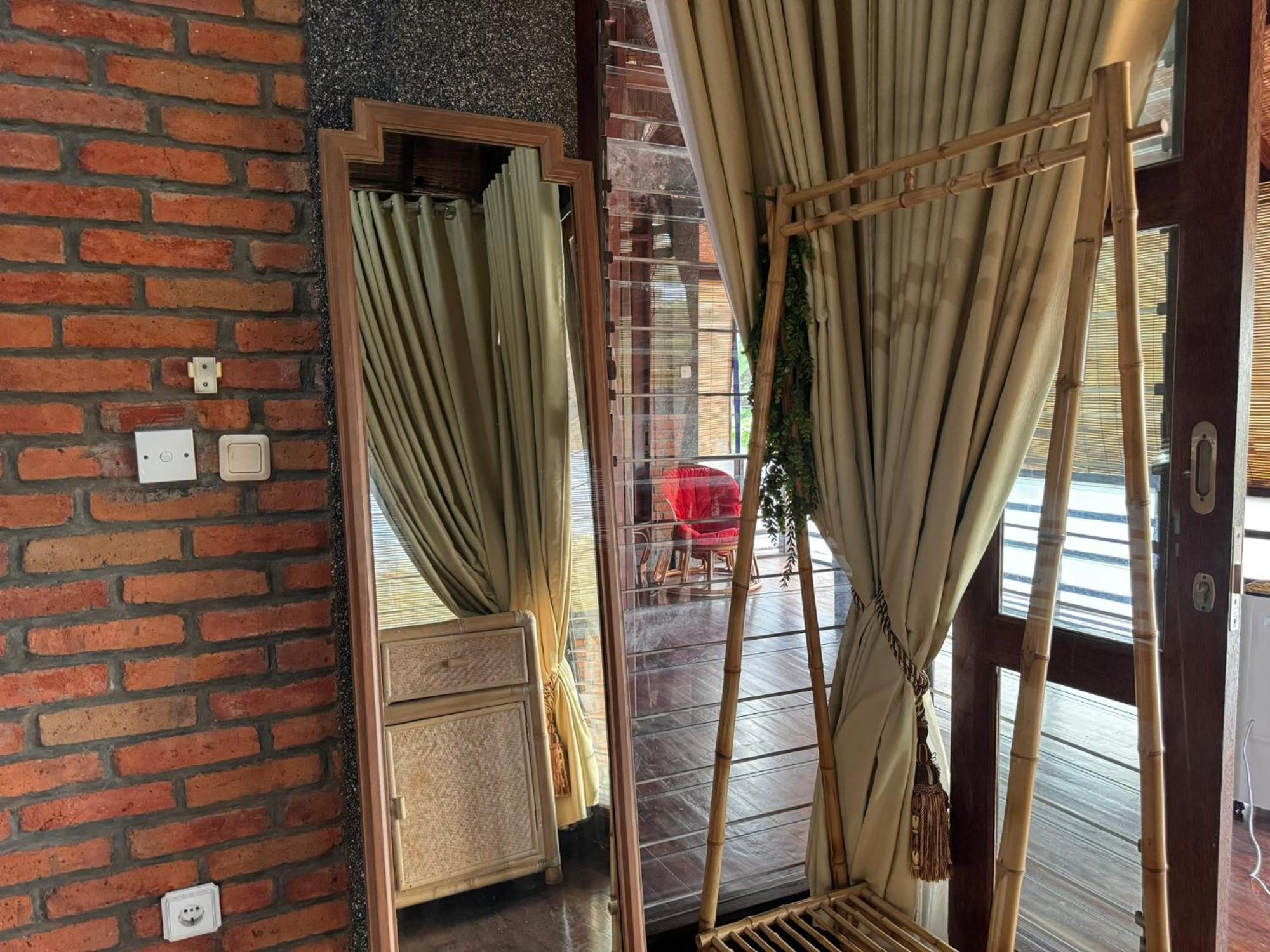 Giri Hill Homestay Nusa Dua (Bali) Exterior foto