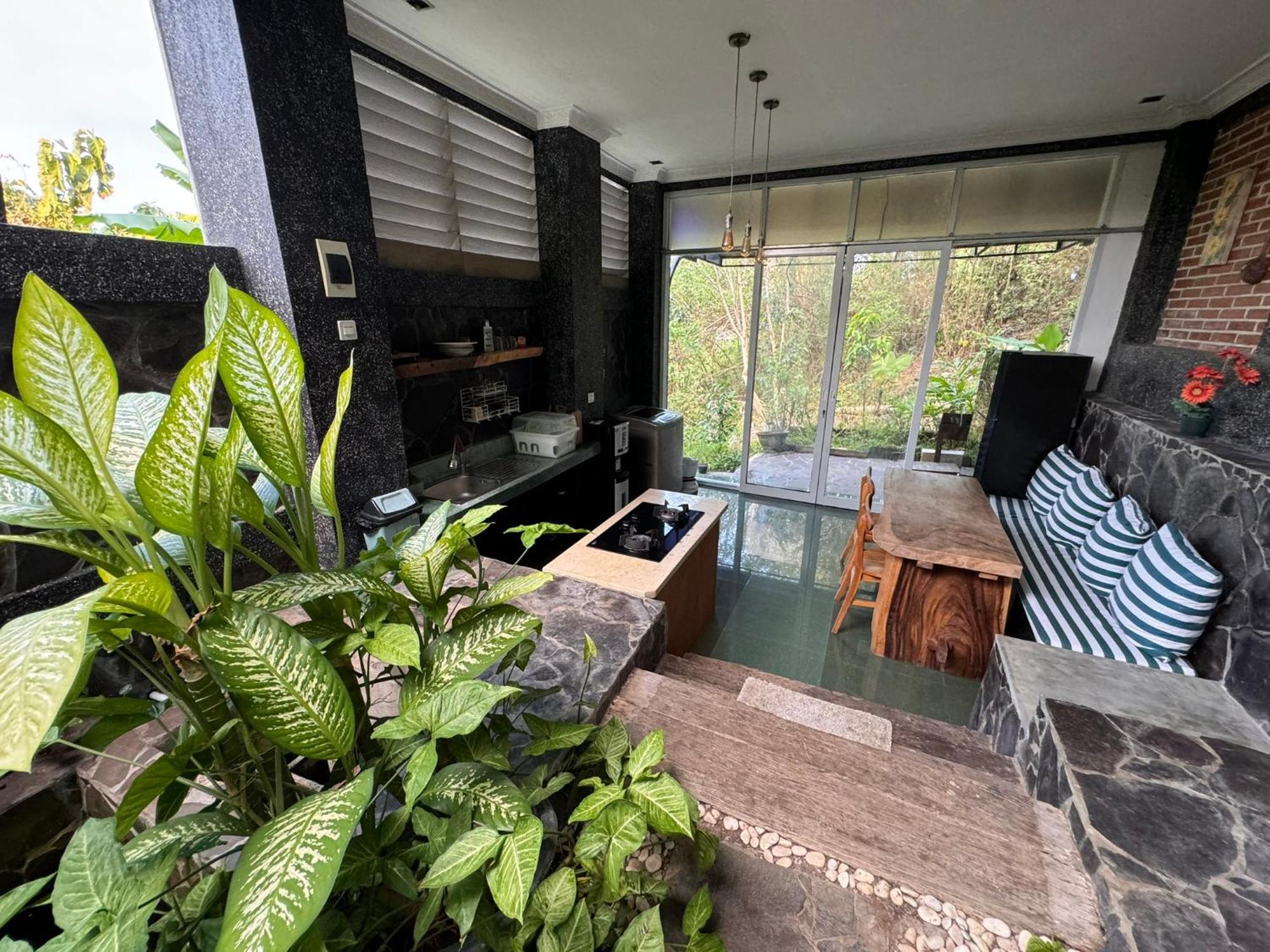 Giri Hill Homestay Nusa Dua (Bali) Exterior foto